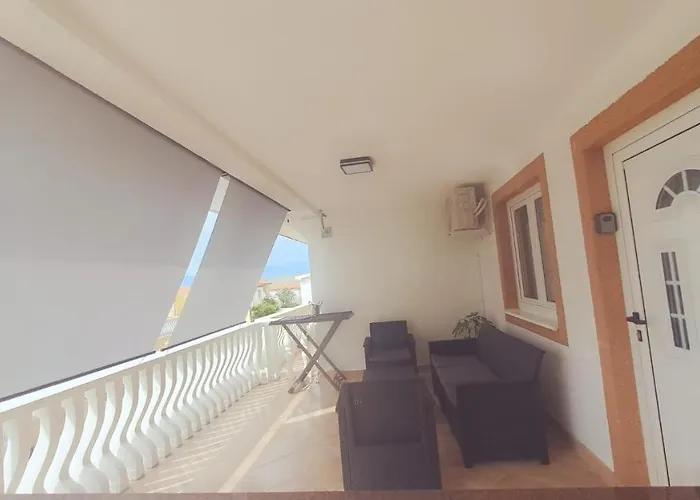 Two Bedroom Bambi Apartman Vir